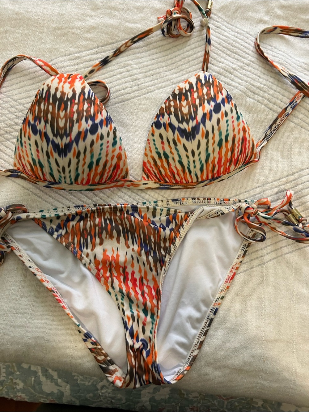Voda swim Multicolor (Orange base) Patterned Push Up Padded String Bikini Set